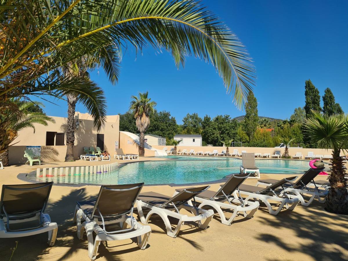 Camping Domaine Du Golfe De Saint Tropez Hotell Grimaud Eksteriør bilde